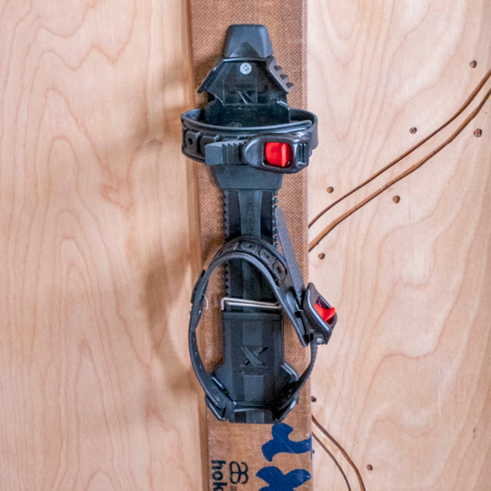 Altai Universal Pivot Binding