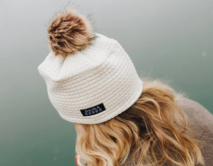 Skida Chateau Fleece-Lined Pom Hat